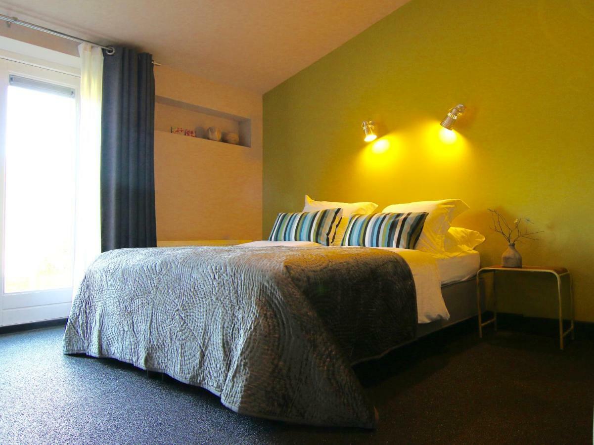 Bed and Breakfast Zwaluwhof Dalfsen Exterior foto
